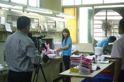 影像賦能品牌，東莞雙贏影視為宏華內(nèi)衣輔料打造專屬企業(yè)宣傳名片